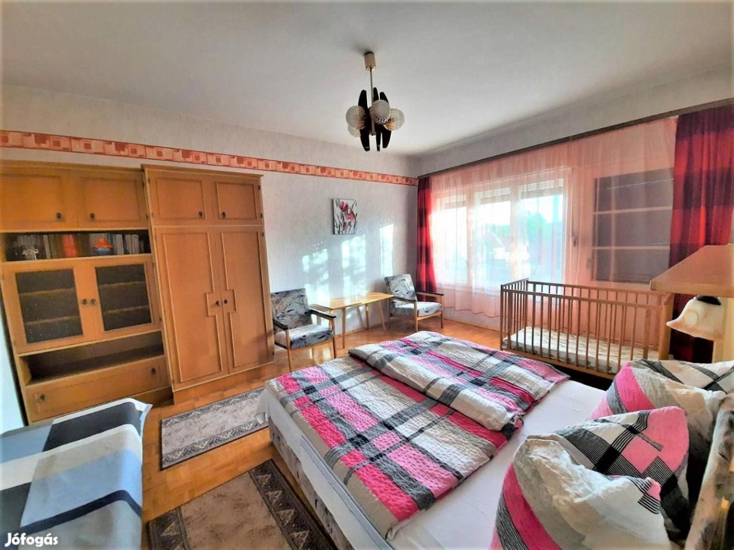 Nora Apartman Balatonlelle Buitenkant foto
