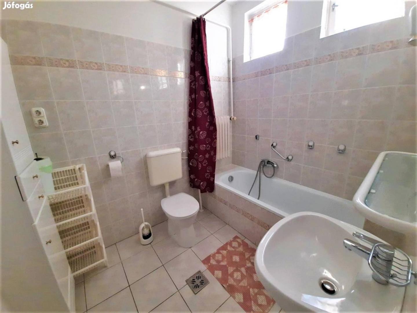 Nora Apartman Balatonlelle Buitenkant foto
